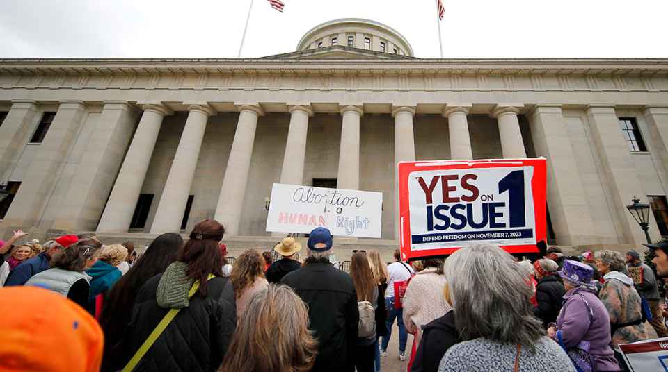 Brush Up On Your Rights with Our Free Pocket Constitution!, by ACLU  National, ACLU Election 2016